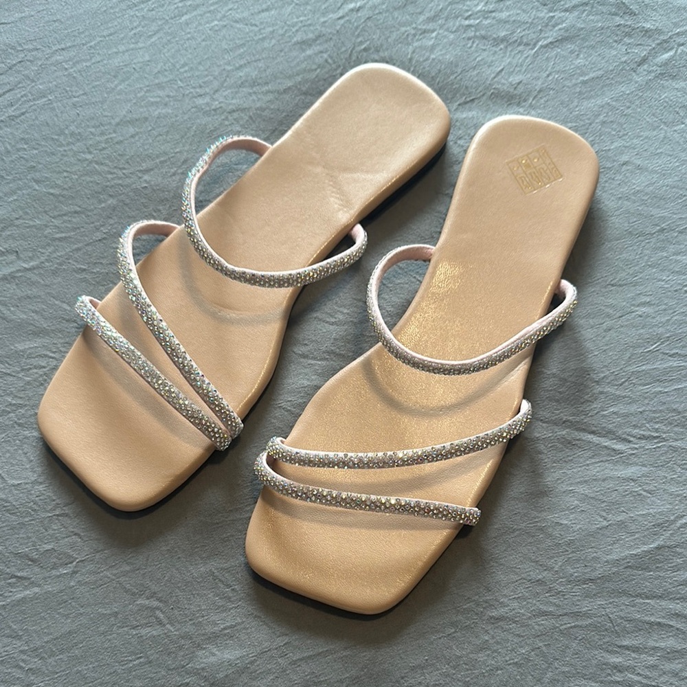 Elegant Beige Strappy Sandals